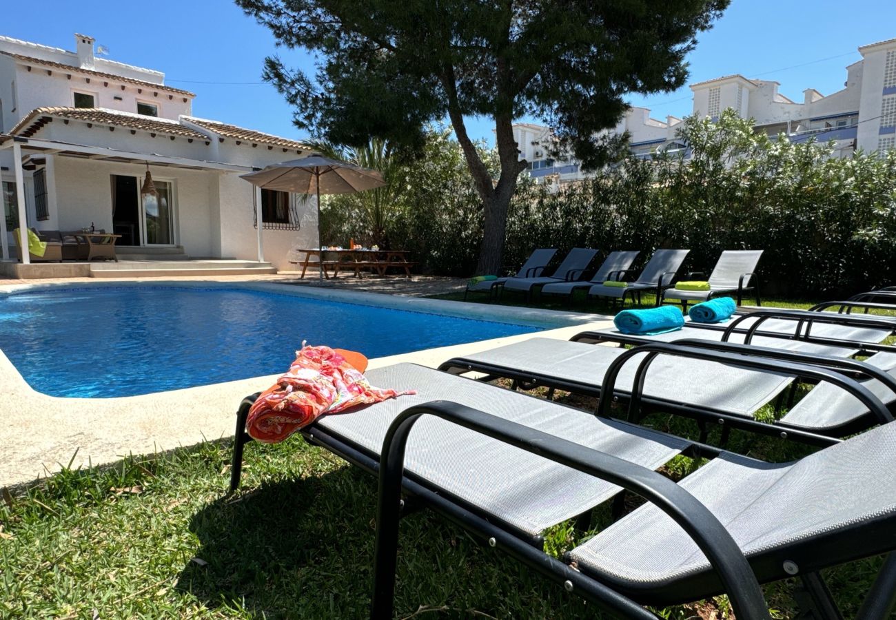 Villa en Denia - 0600 Villa Montenegro con piscina
